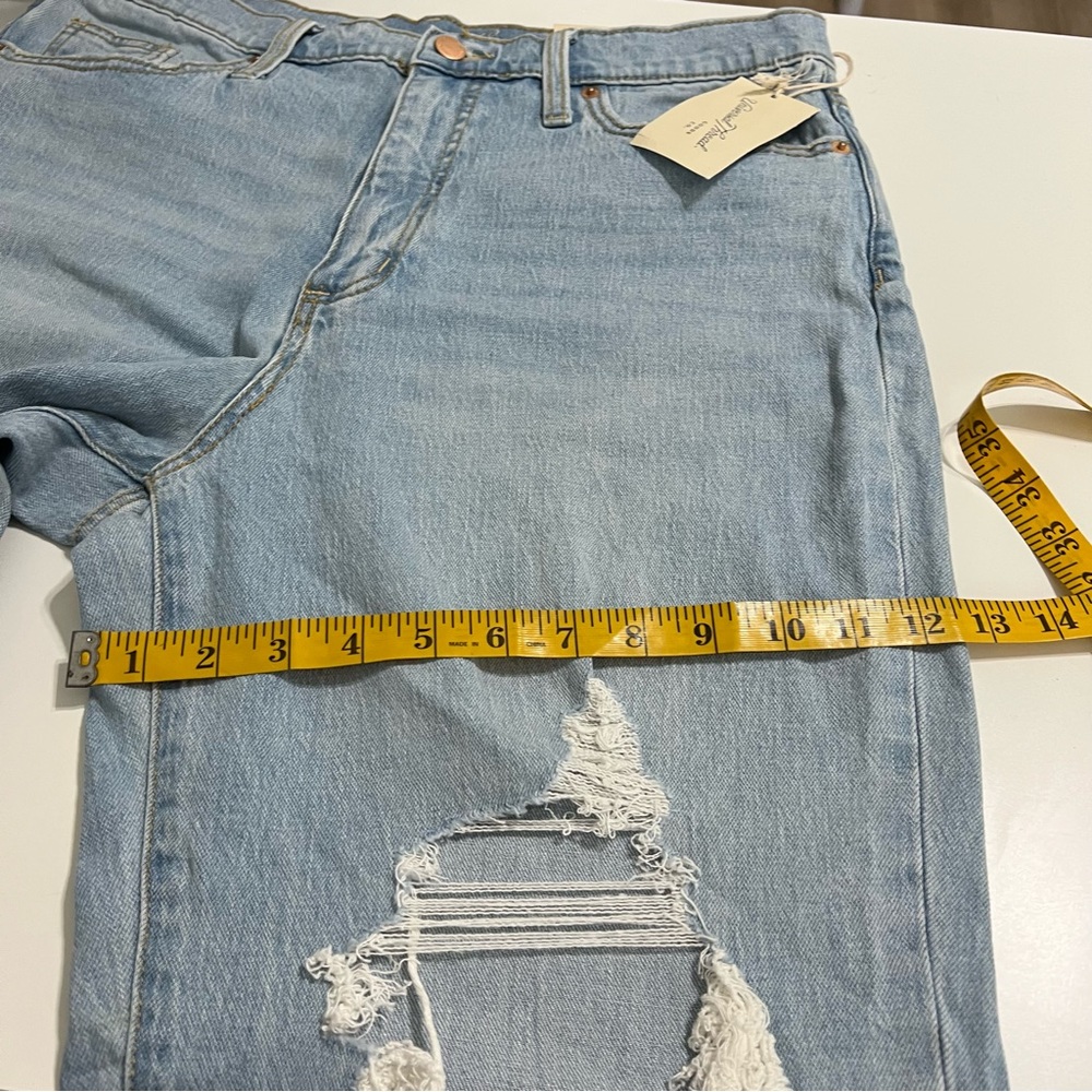 Universal Thread Jeans - image 6